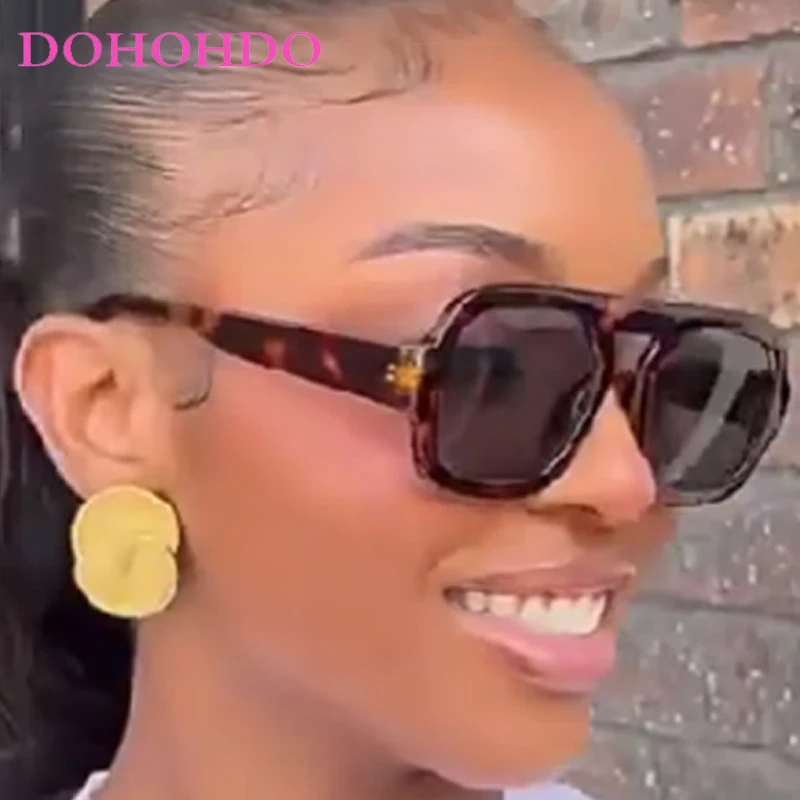 

Vintage Big Frame Square Women's Sunglasses 2025 Brand Designer Trend Men Classic Shades Driving Travel Sunglasses Ladies UV400