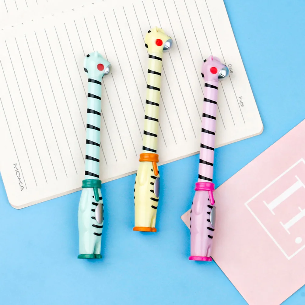 

6pcs Lovely Giraffe Shaped 0.5mm Black Fine Tip Gel Pens for Student Writing Signing Cartoon Gift Plastic