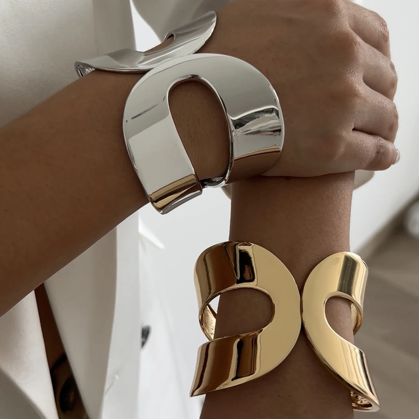 Thumbnail 3 - #34 Trending Gold Bracelets Right Now