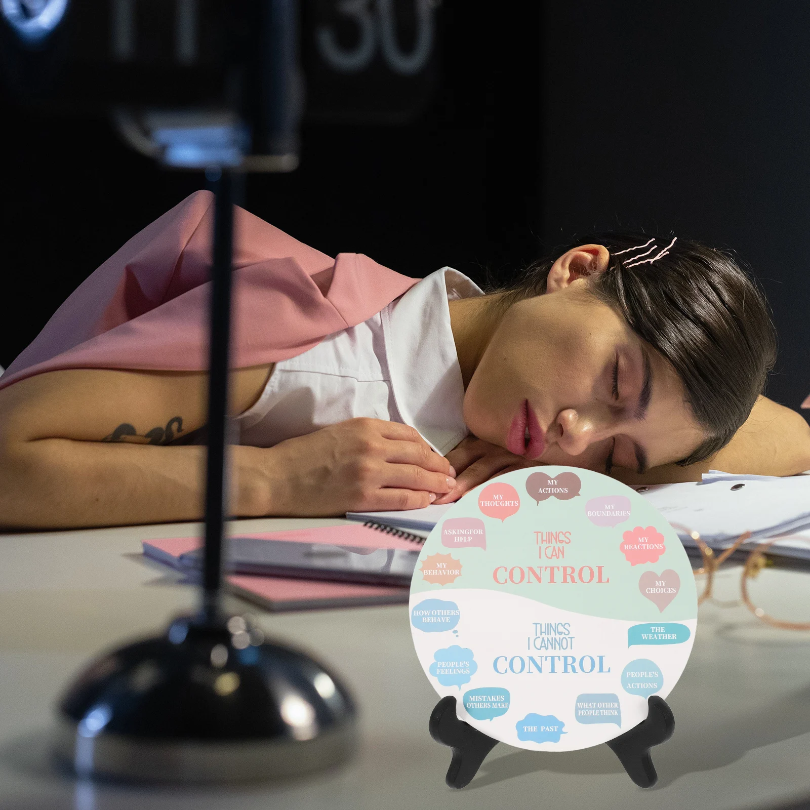 

2Pcs Emotion Wheel with Stand Vibrant Desktop Decoration for Office Home Handcrafted Feelings Wheel Table Decor Item