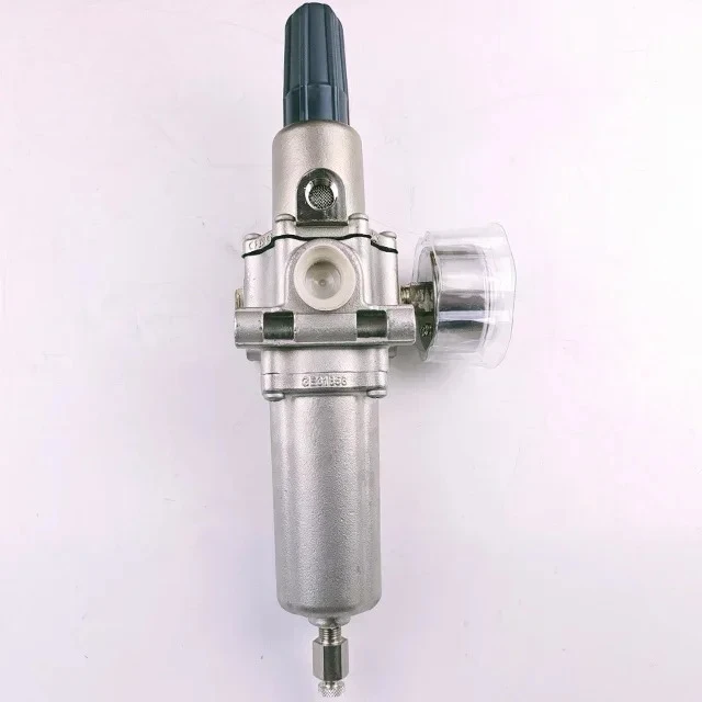 Regolatori di riduzione della pressione serie 67D con corpo in acciaio inossidabile 67DFSR