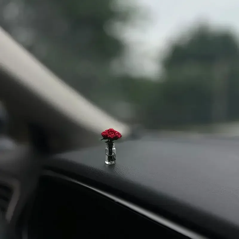 New Car Interior Decoration Mini Rose Sunflower Vase Auto Center Console Decoration Ornaments for Car Gifts Car Accessories