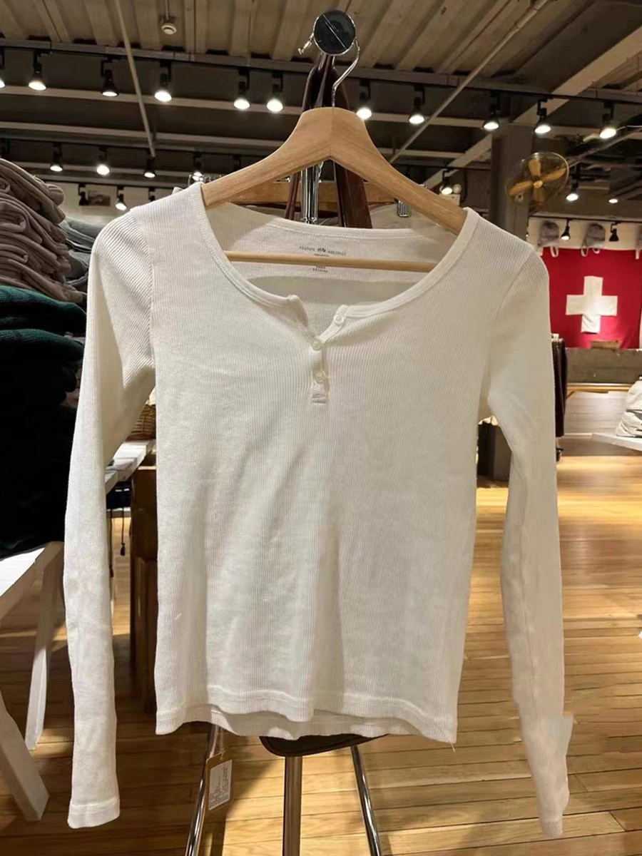 

Buttons Cotton Ribbed Long Sleeve T-shirt 2023 Spring Fashion Round Neck Slim Solid Tees Simple Vintage Y2k Tops Woman Clothes