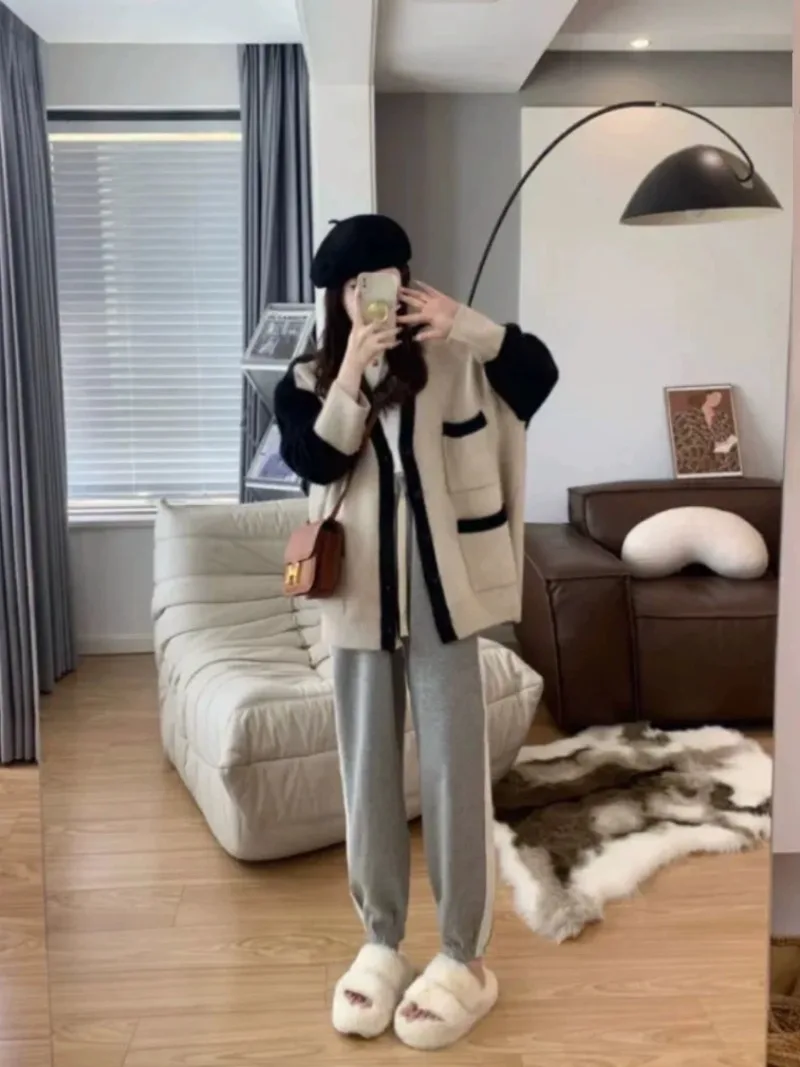 

2025 Autumn Women New Loose Lazy Wind Sweater Female Knitted Cardigan Oversize Temperament Socialite High-end Coat Women