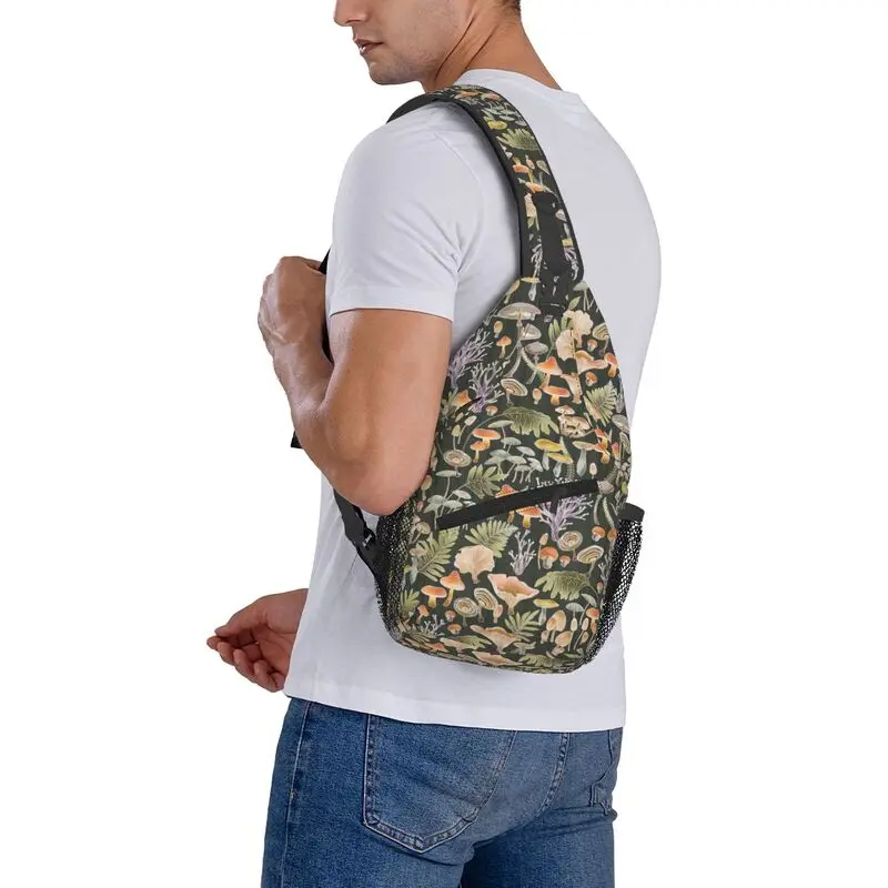 Mushroom flower pattern Chest Bag Trendy and Fashionable Women's Shoulder Bag Sports and Leisure Men's Oblique Straddle Bag