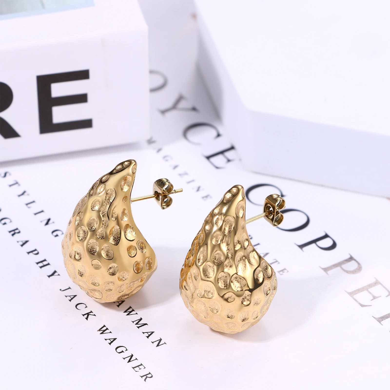 Bonikiss Dames Gouden Traanoorbellen Lichtgewicht Dikke Gouden Lus Vergulde Traan Holle Oorbellen Mode Dames Sieraden