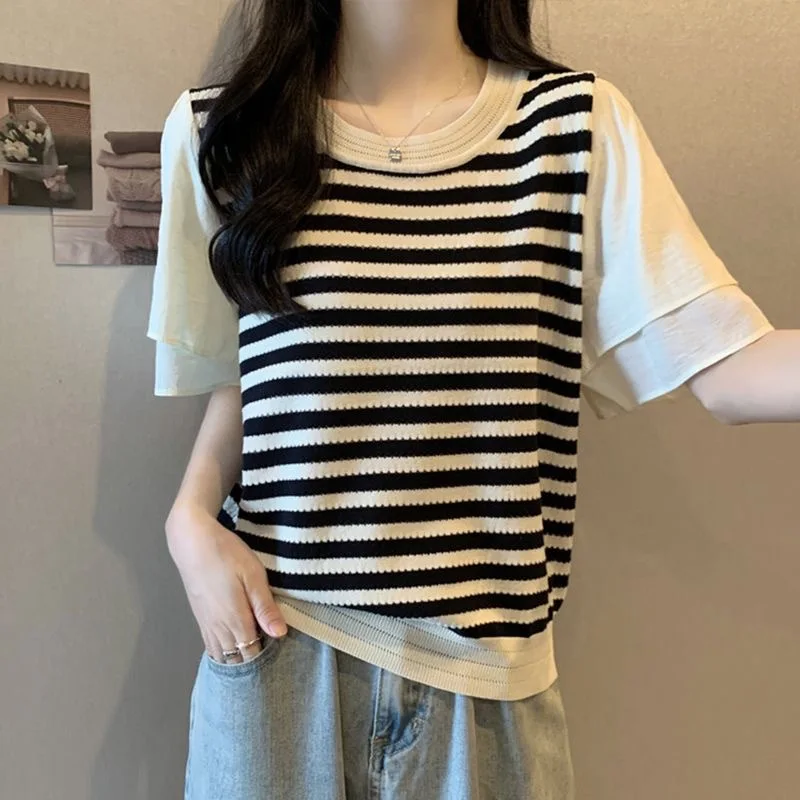 

Women's Striped Short-sleeved New Belly-covering and Slimming Chiffon T-shirt Spliced half-sleeved Top