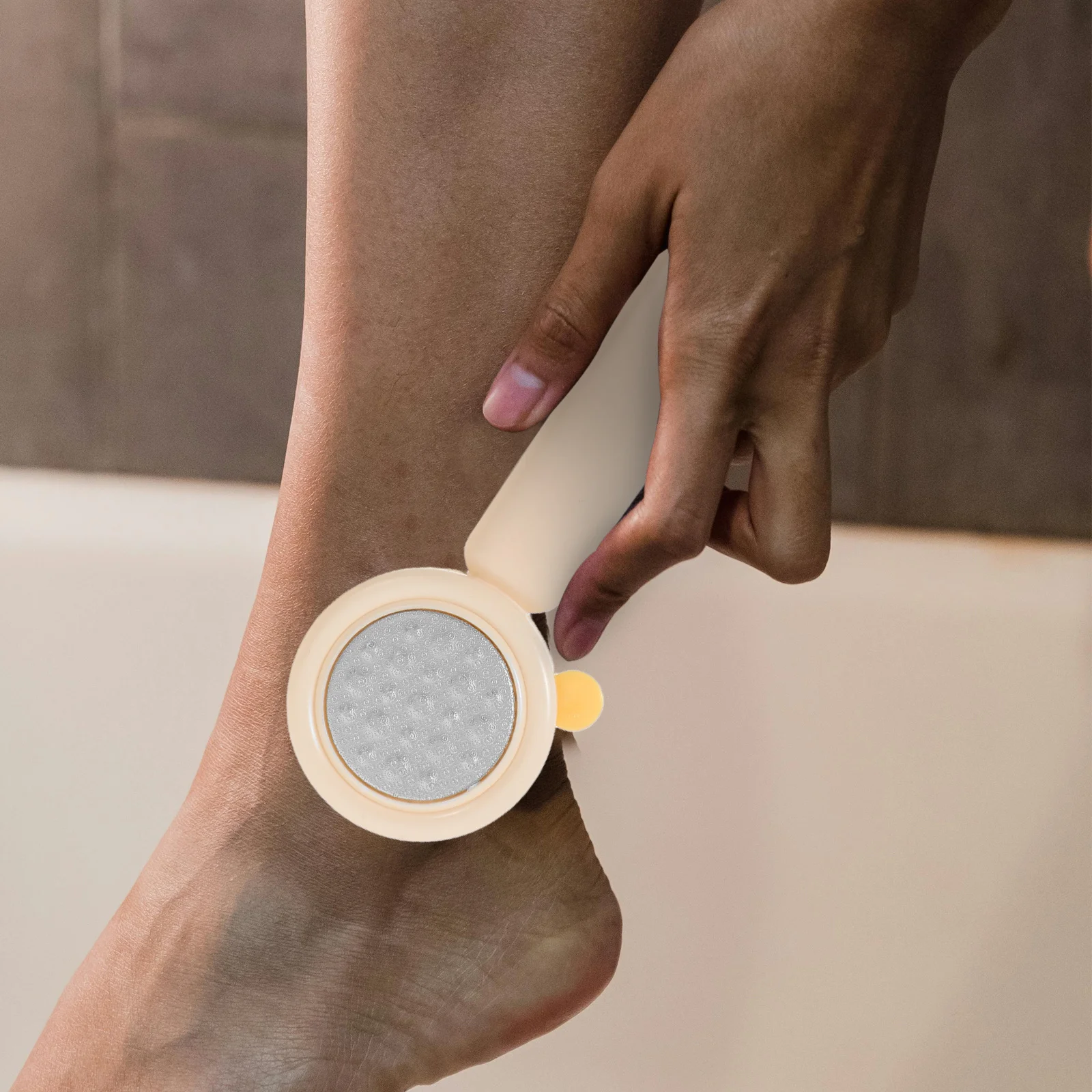 2 pezzi raschietto per piedi per pelle morta rimozione calli in acciaio inossidabile pedicure file scrubber per tallone per piedi asciutti e bagnati - spazzola per la cura dei piedi