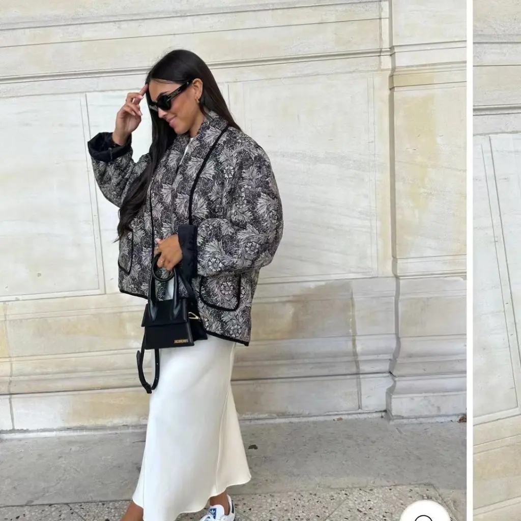 

Women's Floral Print Quilted Cotton Coat with Pockets Warm British Style Loose Fit Autumn/Winter Fashion by