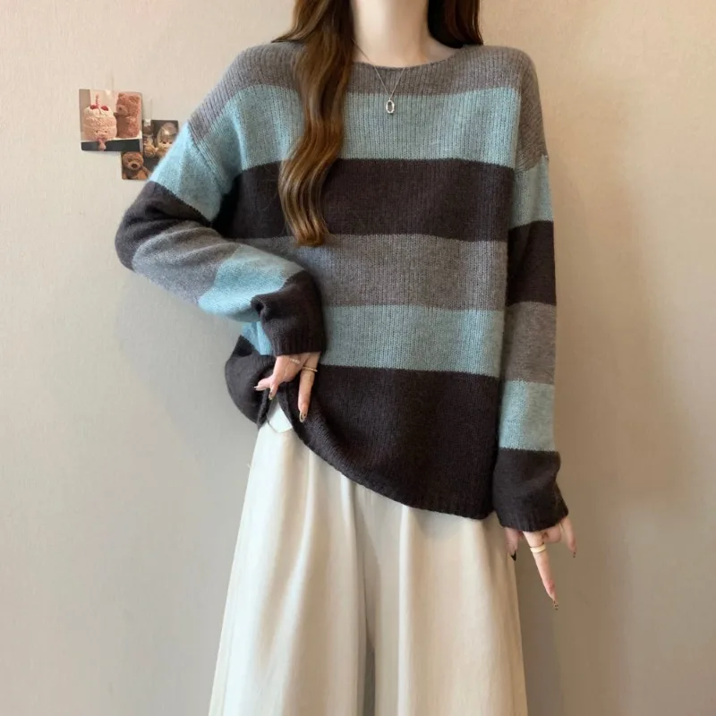 

Autumn and Winter Round Neck Striped Loose Bottoming, Stylish Knitted Sweater Versatile Top for Women