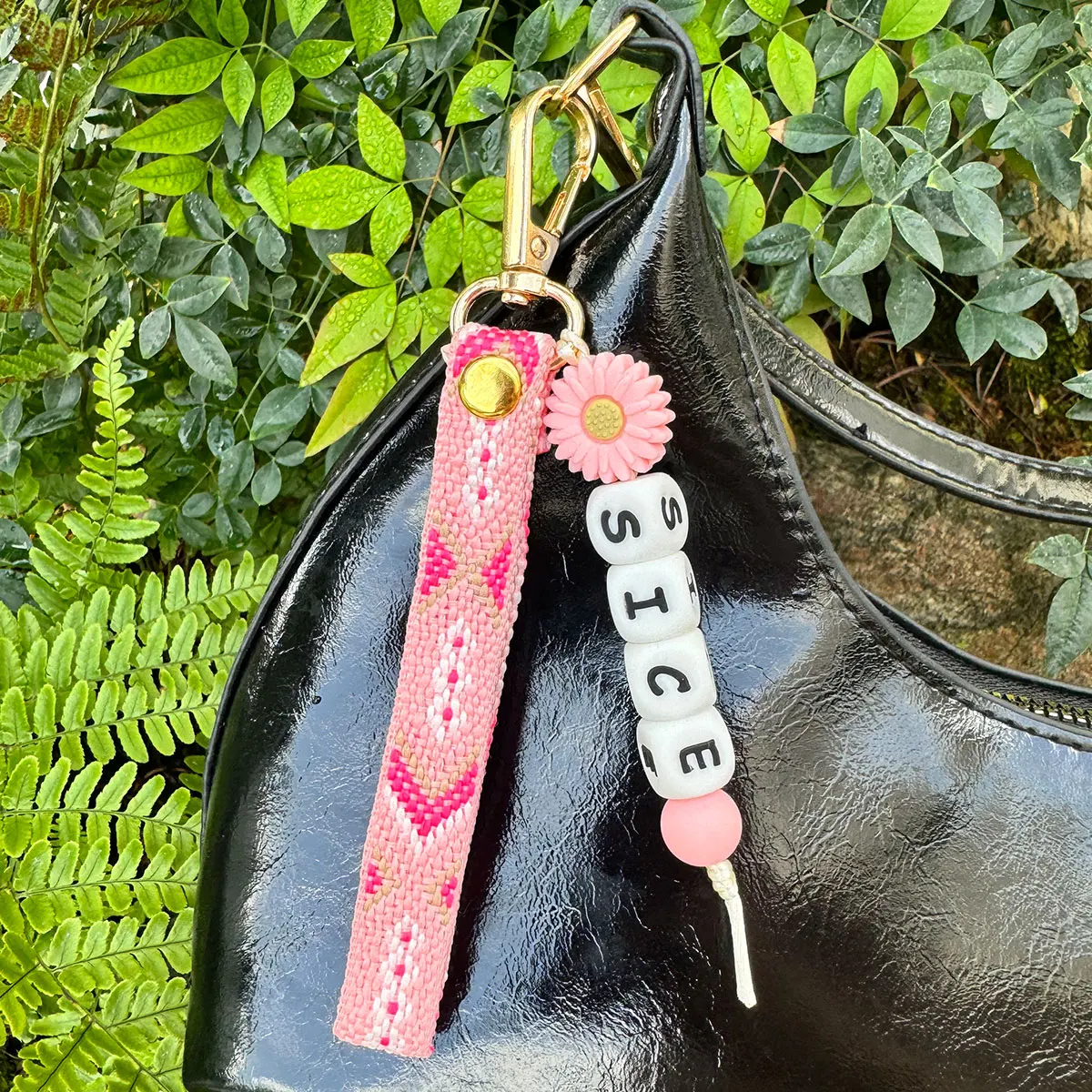 Custom Daisy Keychain, Bohemian Bag Charm