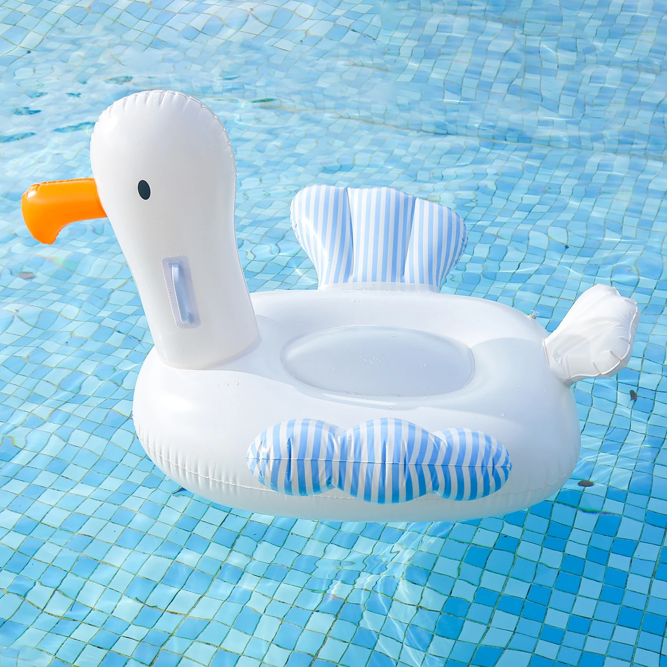 1PC grote meeuwvormige opblaasbare drijvende rit - duurzaam voor zomerwaterplezier, zwembaden en watersporten