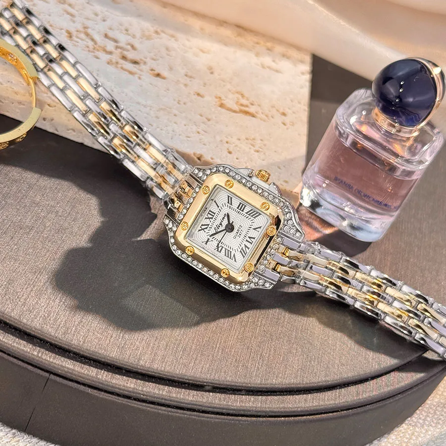 أزياء كلاسيكية بسيطة عارضة الفاخرة ساحة المرأة ووتش الماس جزءا لا يتجزأ من الأرقام الرومانية سوار كوارتز ساعة اليد