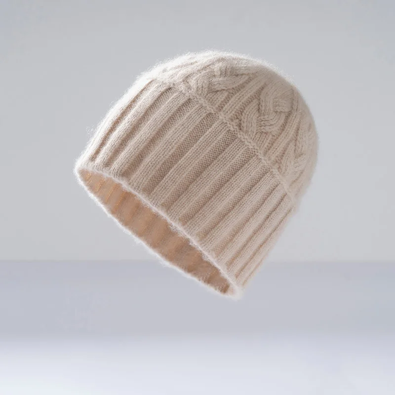100% hochwertige Kaschmirmütze für Damen, weiche, warme Wintermütze, gestrickte, lässige Outdoor-Mütze in Unifarbe mit geripptem Twist-Muster. – Detail 3