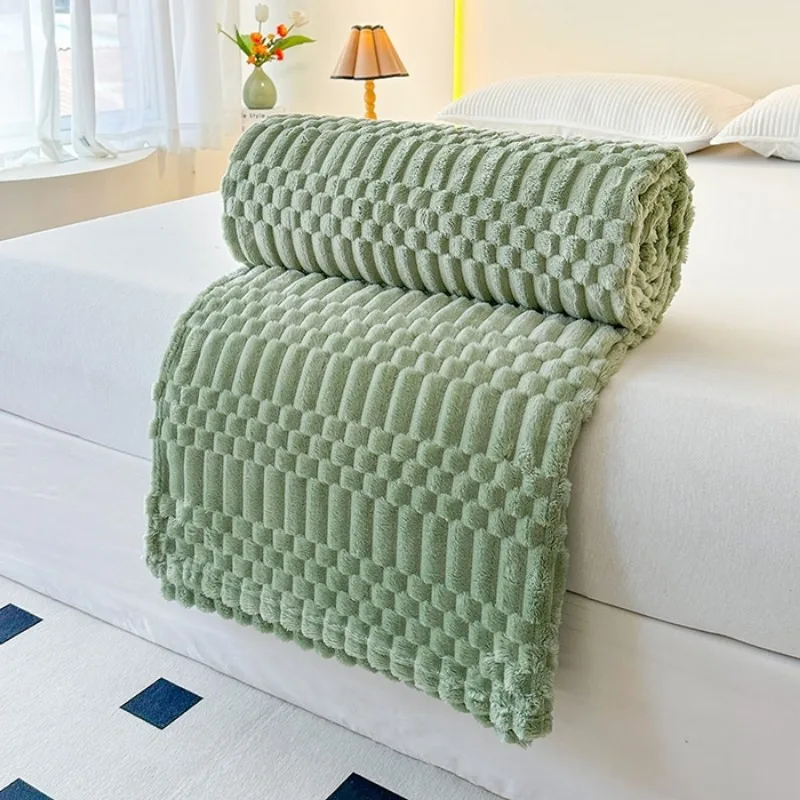 

2025 new golden turtle velvet double-sided blanket leisure office blanket summer air conditioner nap sofa blanket