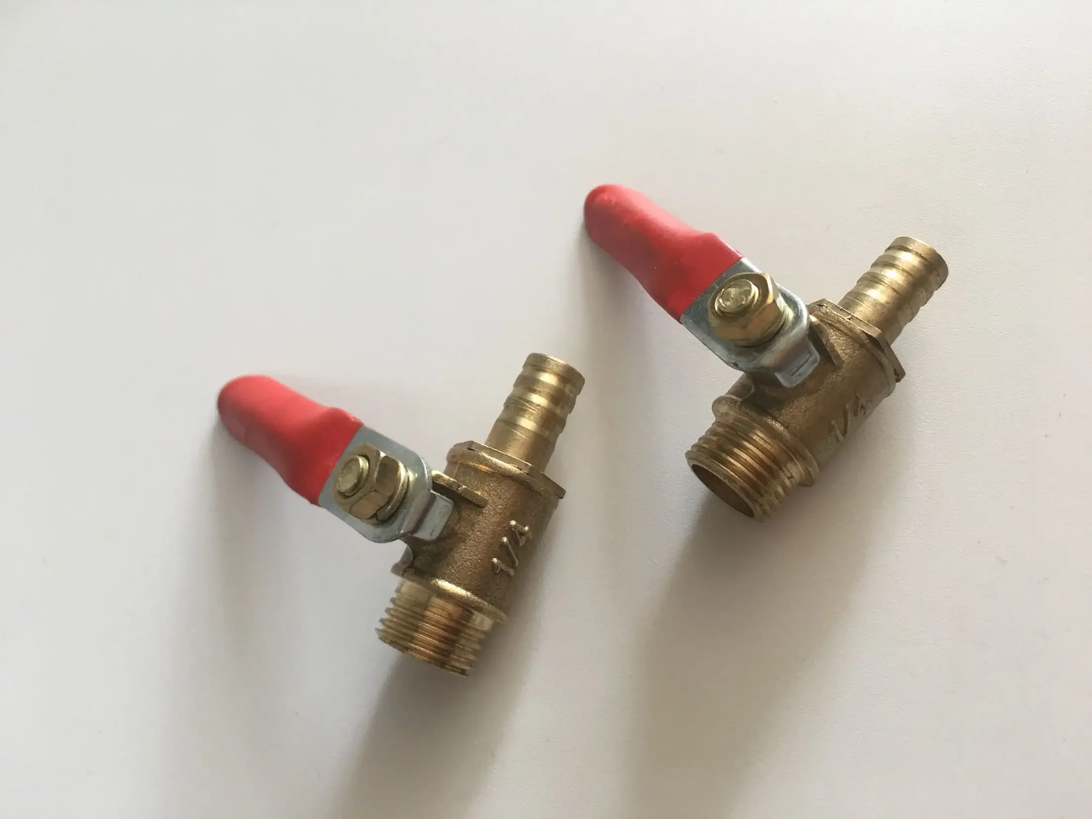 Spark machine accessories Spark oil tank 1/4 flushing valve Liquid tank switch Electric pulse small ball valve