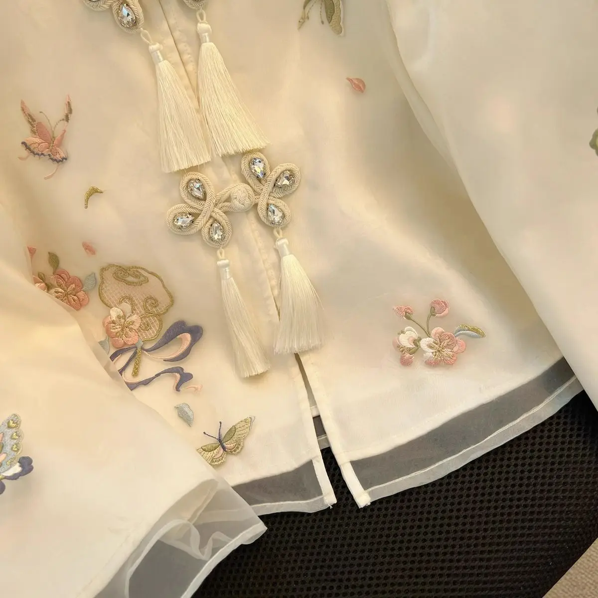 Outerwears Jackets Chinese Chiffon Shirt Women\'s Spring Dress Chinese Element National Style Buckle Collar Shirt Embroidered