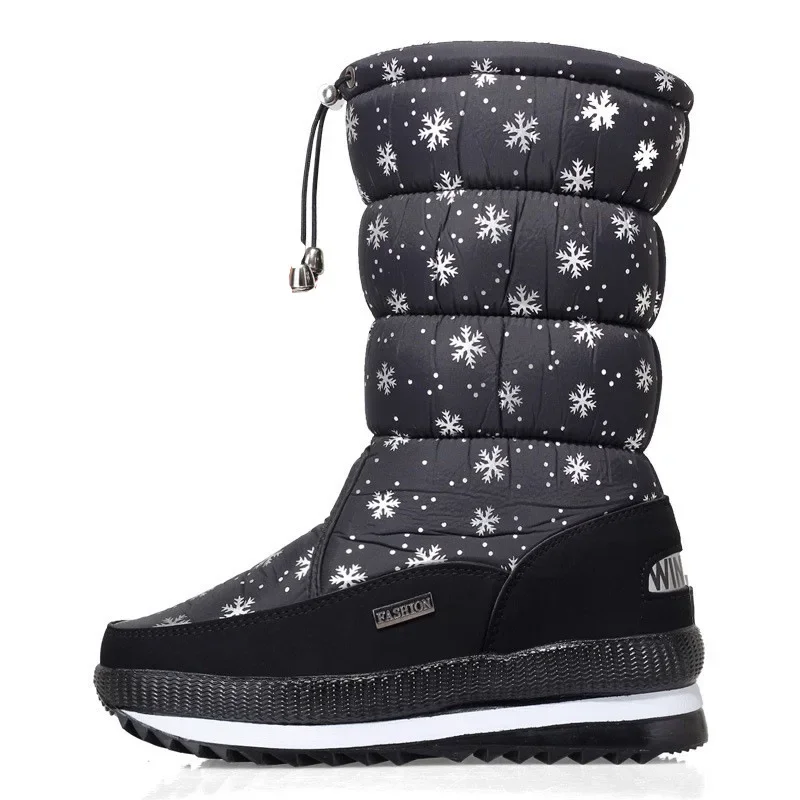 Bottes de neige à plateforme pour femmes, bottes optiques en peluche, imperméables, bottes non aldes, chaussures d'hiver chaudes, bottes en fourrure, mode 2024