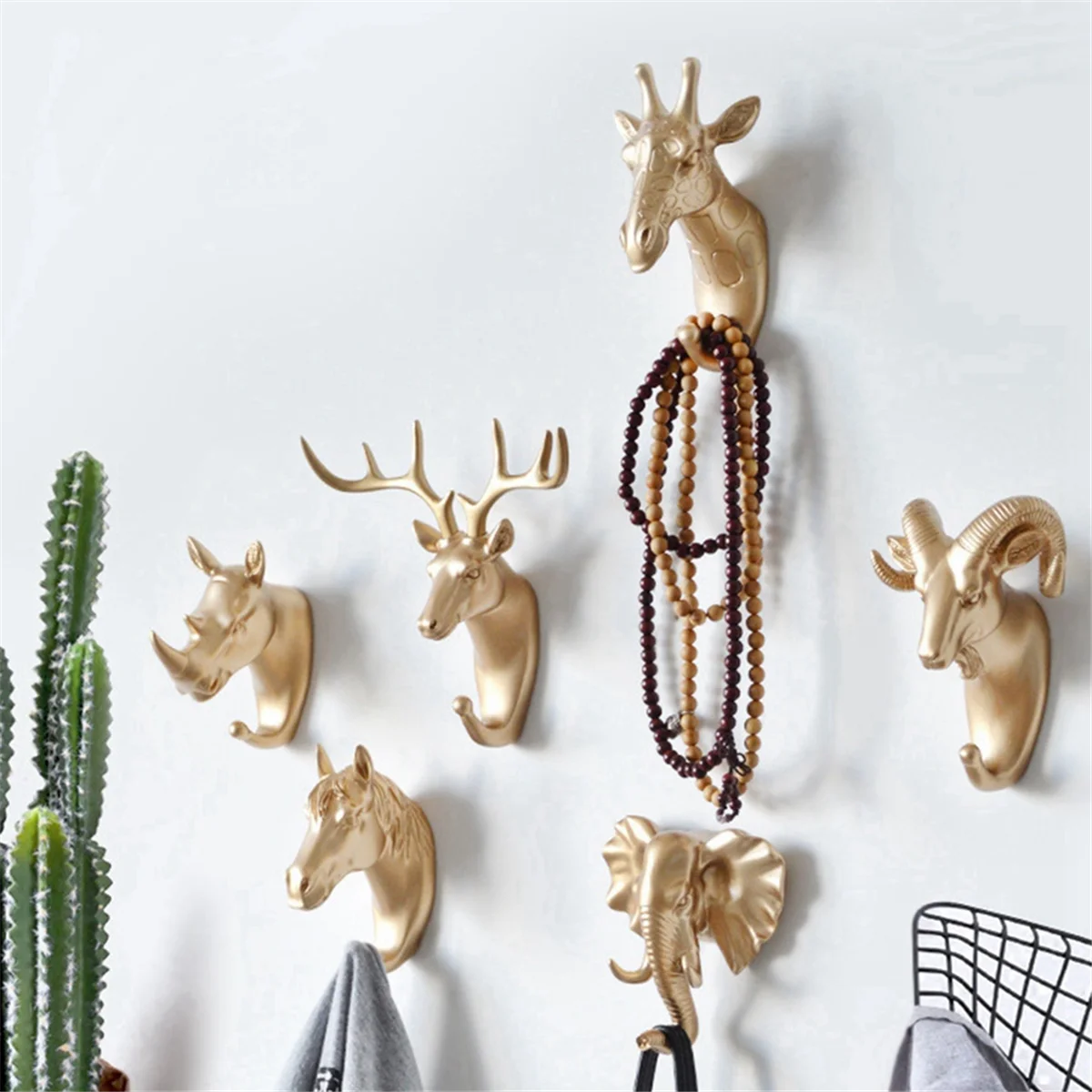 Wall Mounted Hooks Animal Head Rack Coat Caps Wall Hanger Horse Elephant Hooks Decorative Decor Bathroom Accessories ET99C