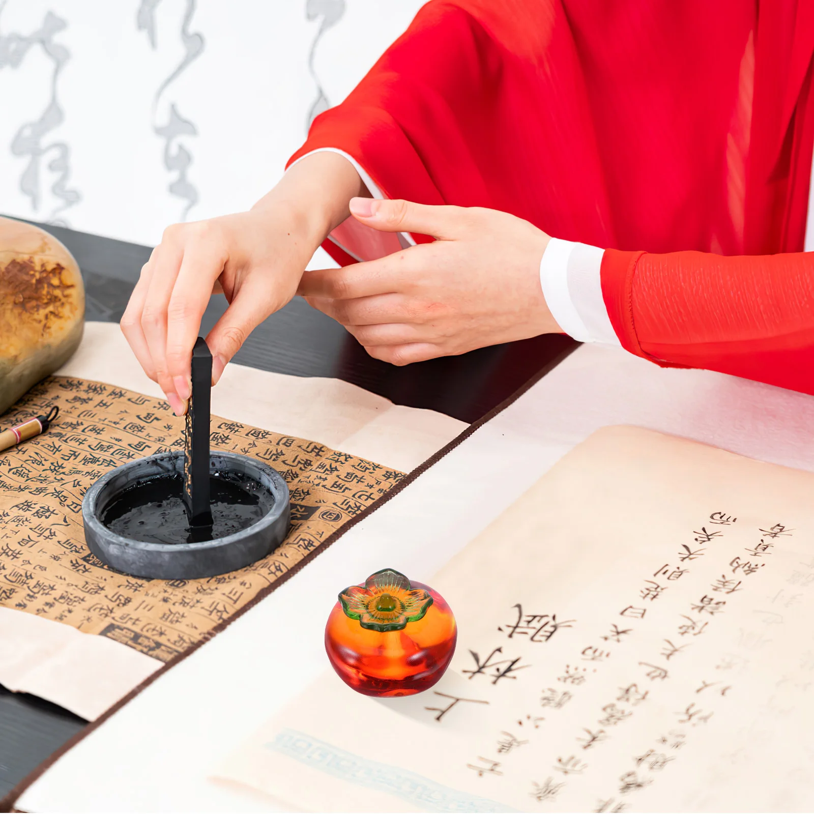 

2Pcs Realistic Persimmon Paperweight Heavy Crystal Desktop Weight for Calligraphy Sewing Fabric Cutting Pattern Making Office