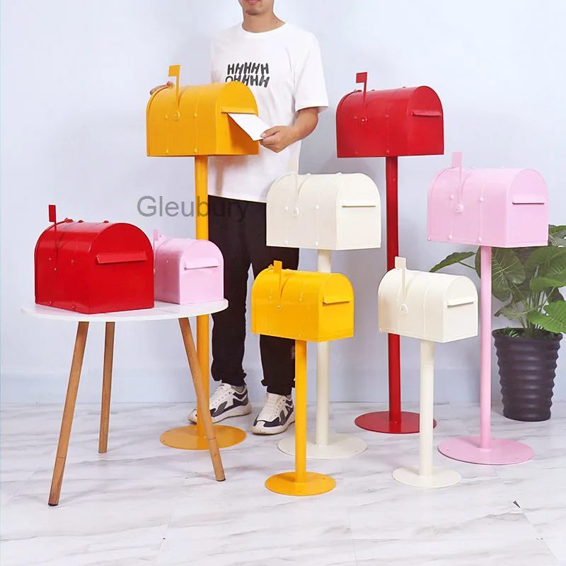 Iron Art European Style Mailbox Newspaper Box Courtyard Decoration Props Industrial Style Large British Mailbox Floor Ornament
