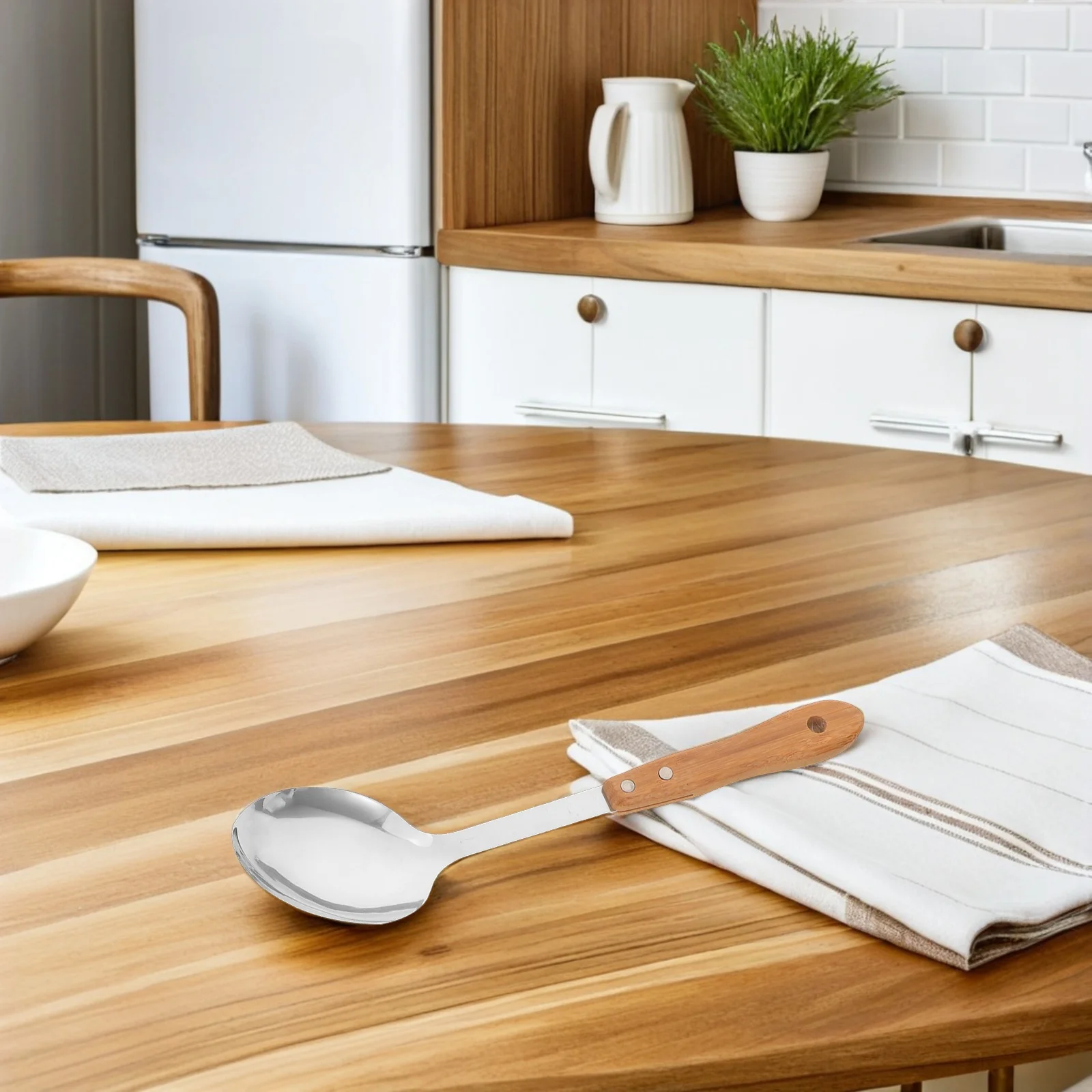 

5Pcs Kitchen Utensil Set with Stainless Steel Construction Bamboo Handles Comfortable Grip Long Handle Serving Spoons for Pasta