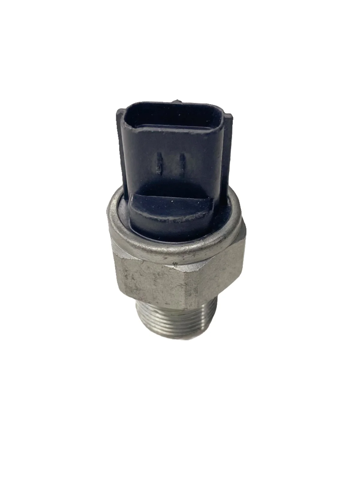 

Re520930 Suitable for John Deere 1404 Tractor Accessories 6068 Engine 4045 High Pressure Common Rail Pressure Switch