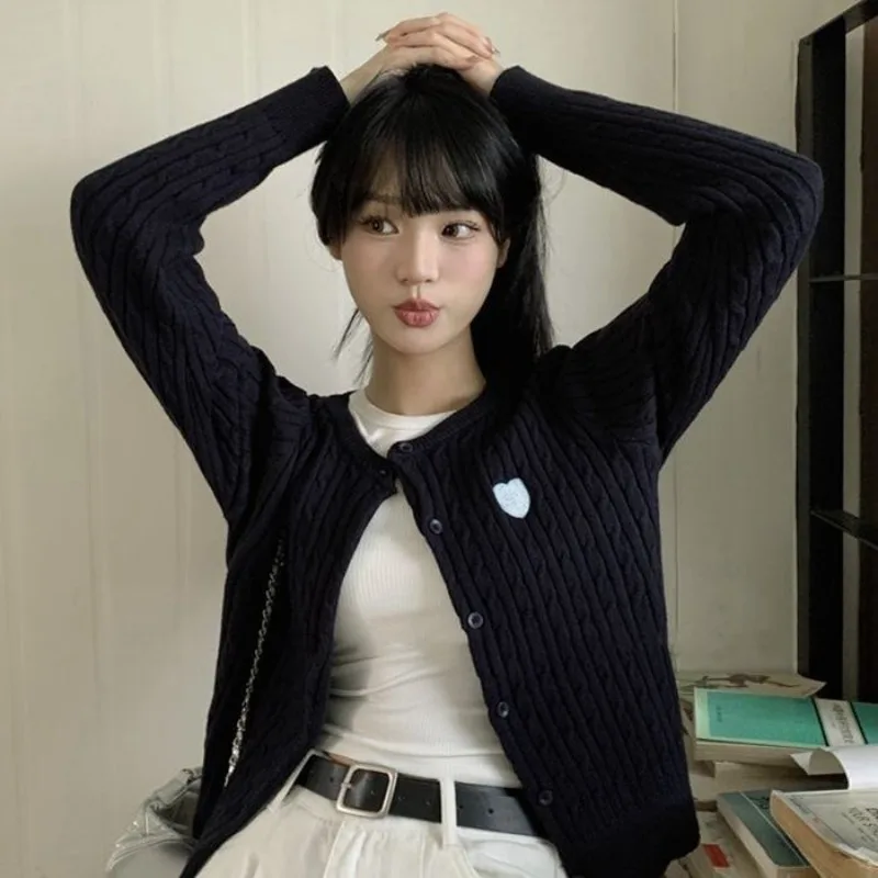 

2025 Spring Summer Vintage Cable Knit Embroidered Cardigan Short Sleeve Top College Style Chic Sweater