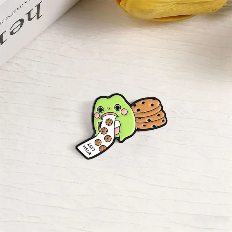 Niedlicher Cartoon-Frosch, der einen Keks isst, Wunschliste-Emaille-Abzeichen, Kawaii Foodie Cartoon-Pin, Schmuckzubehör, Geschenke für Freunde – Detail 7