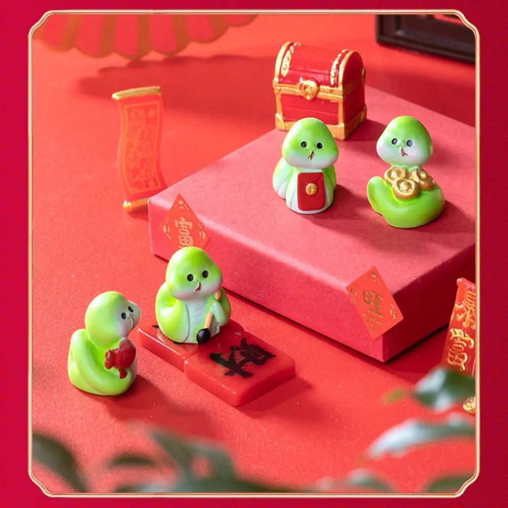 DIY Decorations Small Snake Mini Desktop Car Carrying Snake Year New Year\'s Wealth Attraction Gifts Craft Small Ornaments Home