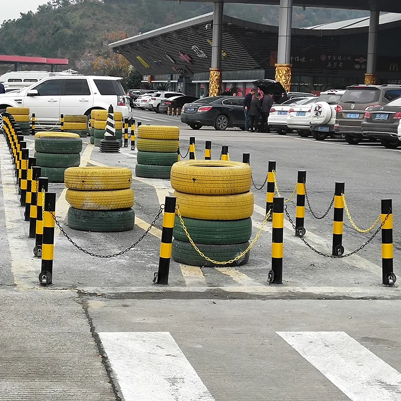 Kolom peringatan yang dapat dilepas dengan kunci tumpukan isolasi jalan pejalan kaki dan penghalang kendaraan yang dapat dipindah