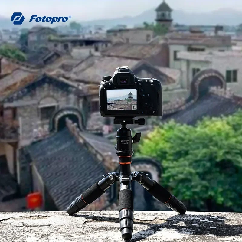 Fotopro M4C Mini Tripod: Portable Carbon Fibre Tripod for DSLR and Mirrorless Cameras, Ideal for Climbing and Macro Photography