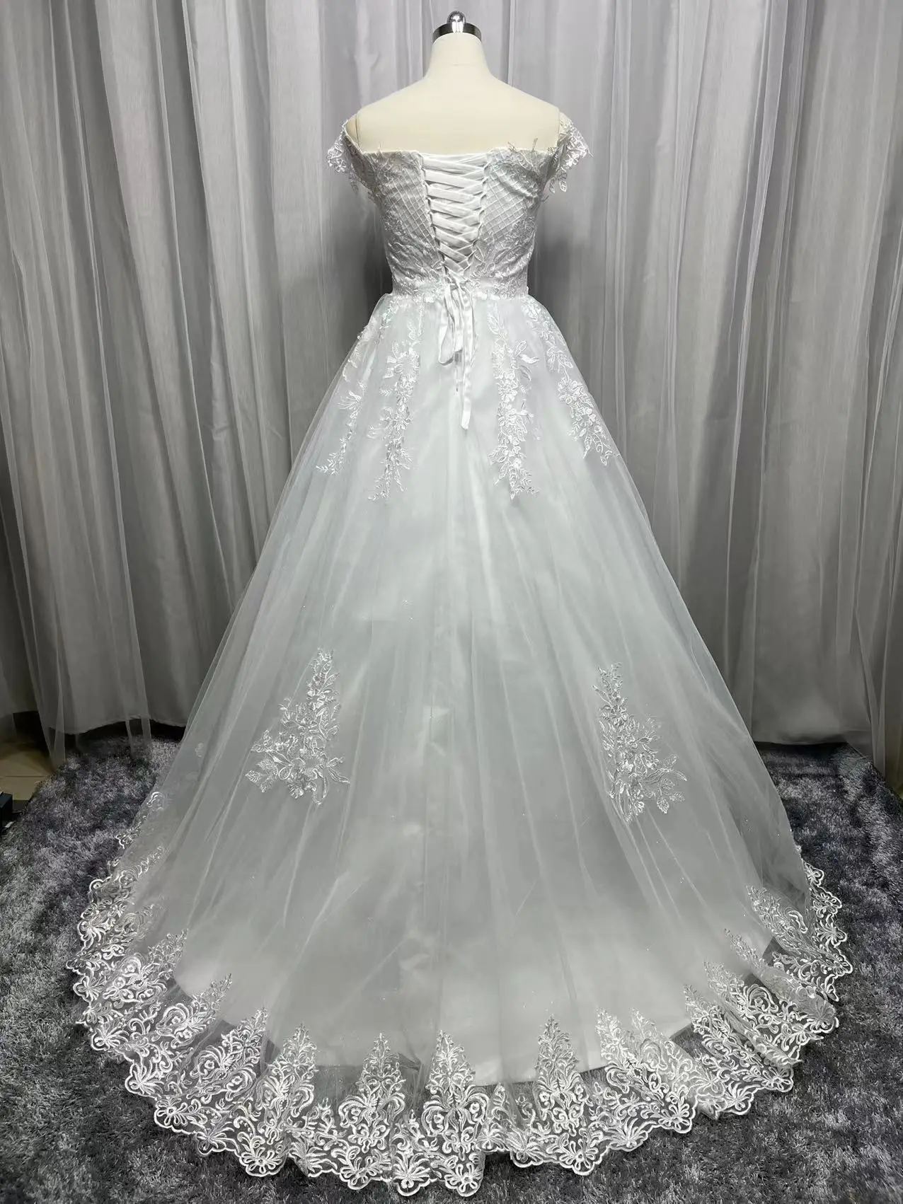 Real Photo 2022 Off spalla affascinante Sweetheart Lace Applique abito da sposa bianco abito da ballo su misura Plus Size abito da sposa