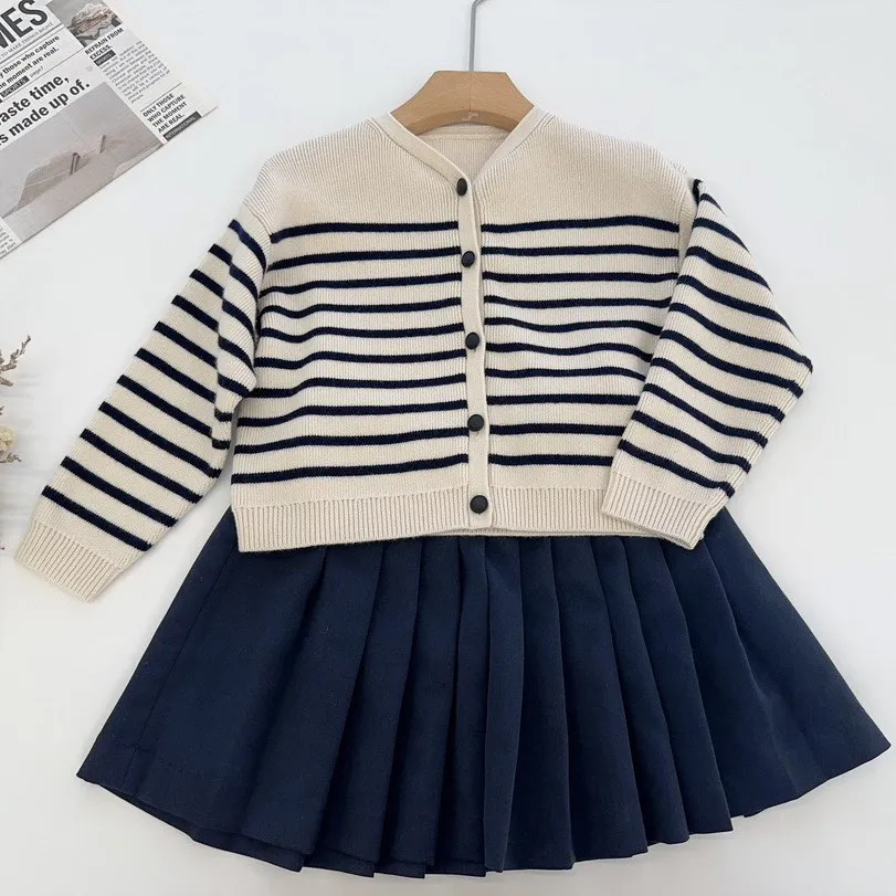 baby clothes 100% wool girl sweaters Striped pattern cherry embroidery cardigan Classic minimalist  girls sweater coat