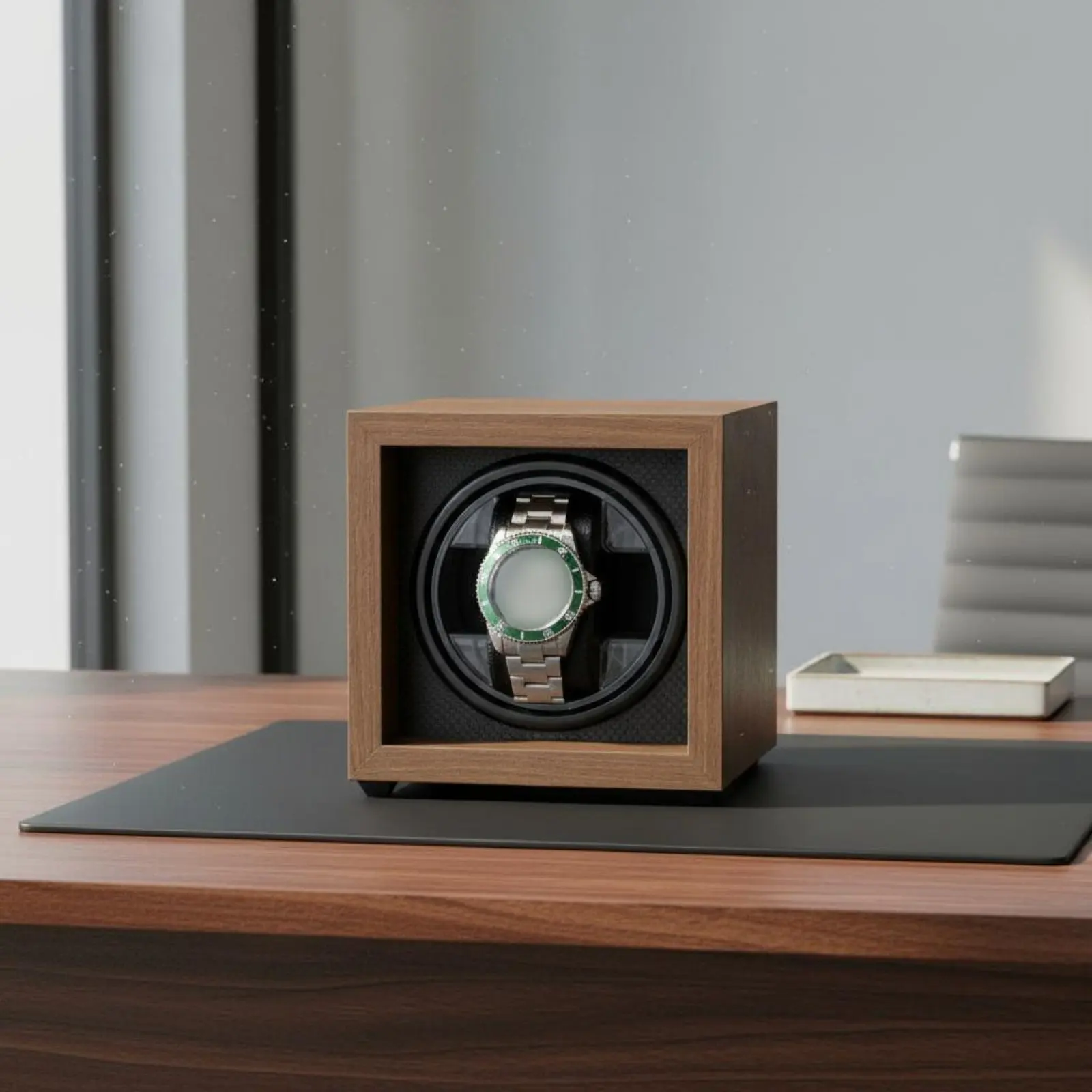 Walnut Wood Watch Winder 5 Speed Settings Automatic Watch Winder Timepiece Storage Anti-Non-Anti-Interference Design Blue