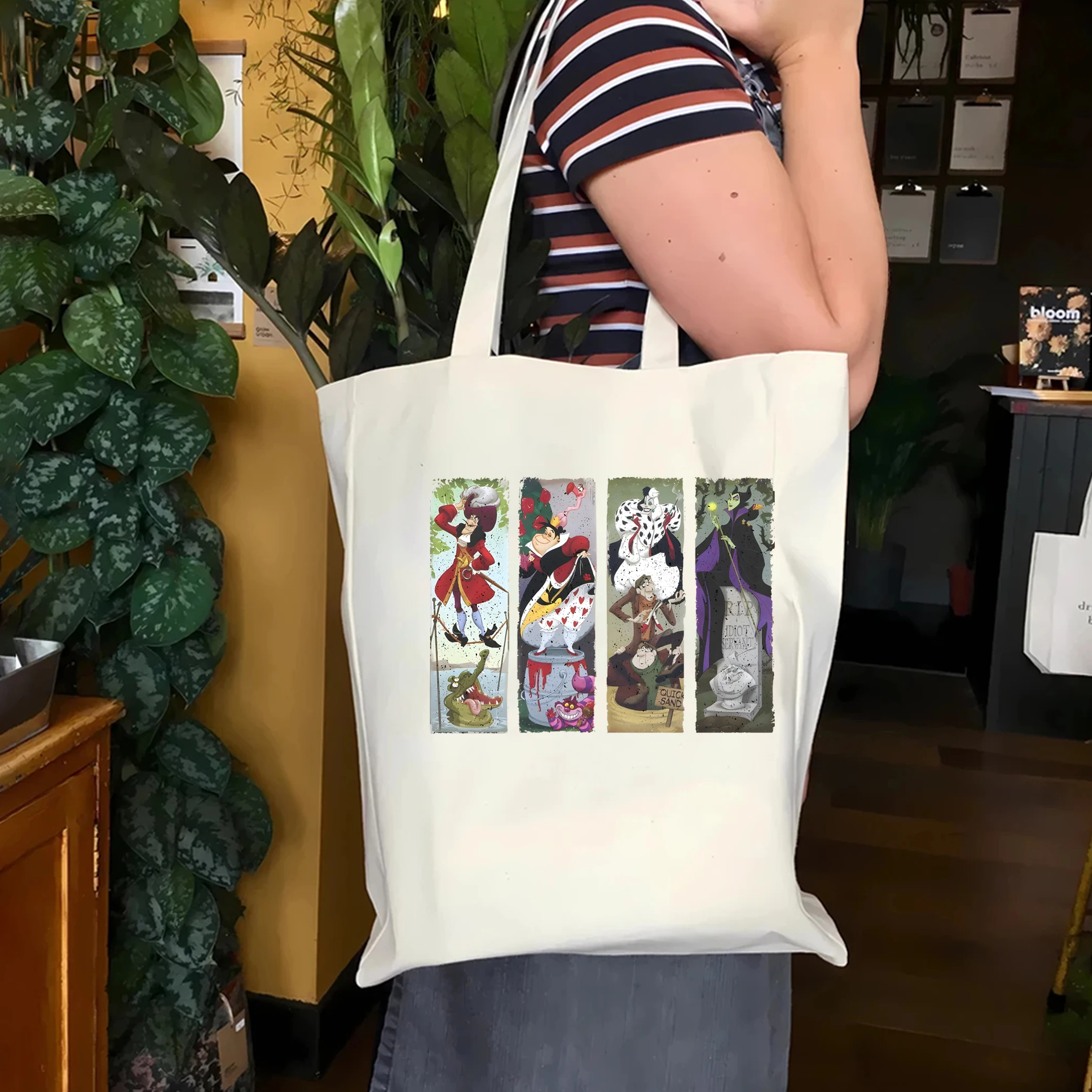 The Haunted Mansion vintage tote bag Disney Villains Queen Women Canvas Bag Harajuku print canvas tote bag Women's shoulder bag