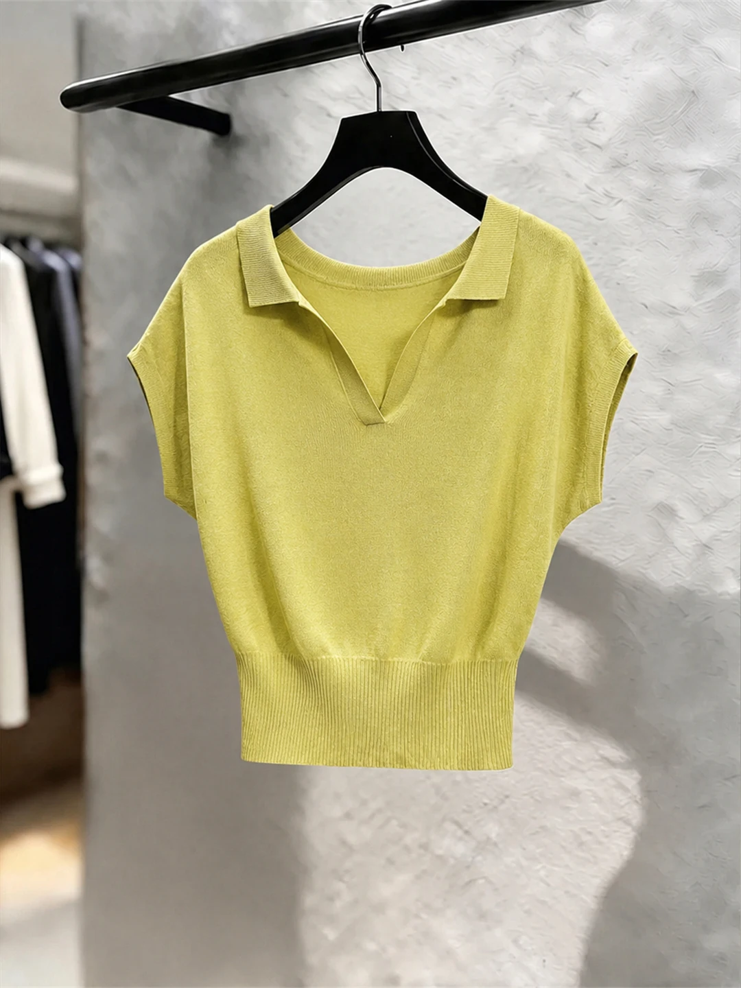 

Korean Style Collar Ice Silk Knitted Shirt Pure Color Minimalist Summer High End Versatile Women's Top Small Shirt