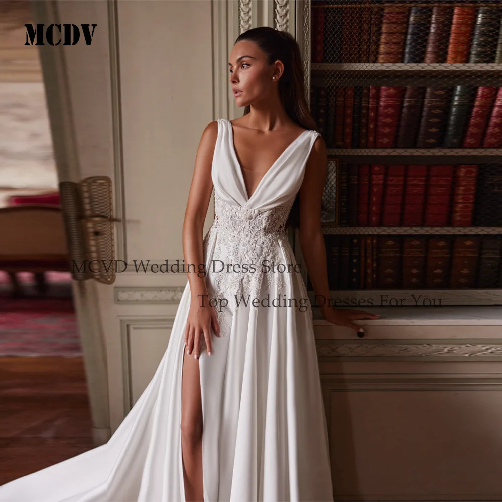 

MCDV Vintage Appliqued A-Line Wedding Dresses 2025 V-Neck Lace Open Back Sleeveless Bridal Gown Vestidos De Noiva Customized