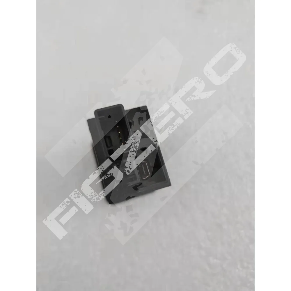 Brand New Genuine for Buick Envision USB Port Center Console Armrest Brand New 26296323