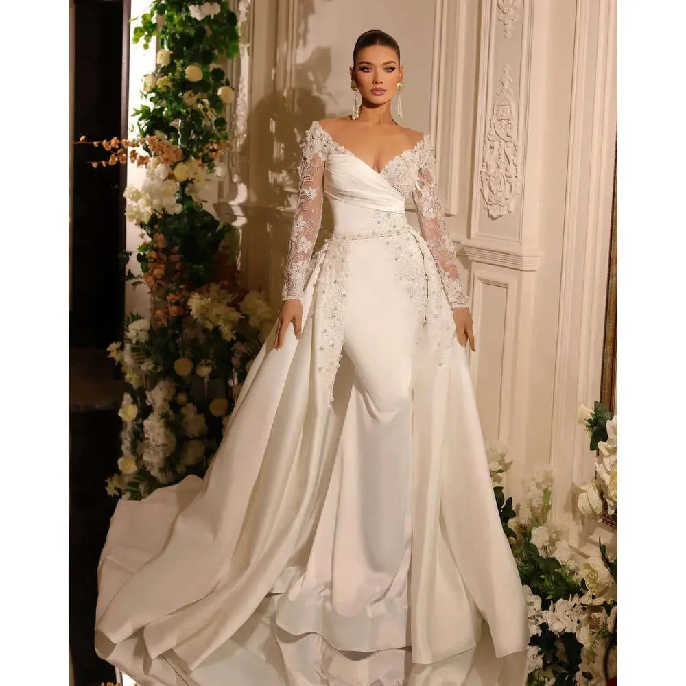 Stilvolles Luxus-Meerjungfrau-Hochzeitskleid mit Ärmeln, elegantem V-Ausschnitt, langer Spitze, Perlen, abnehmbarer Schleppe, Hofkleid, individuell gestaltet, Übergröße