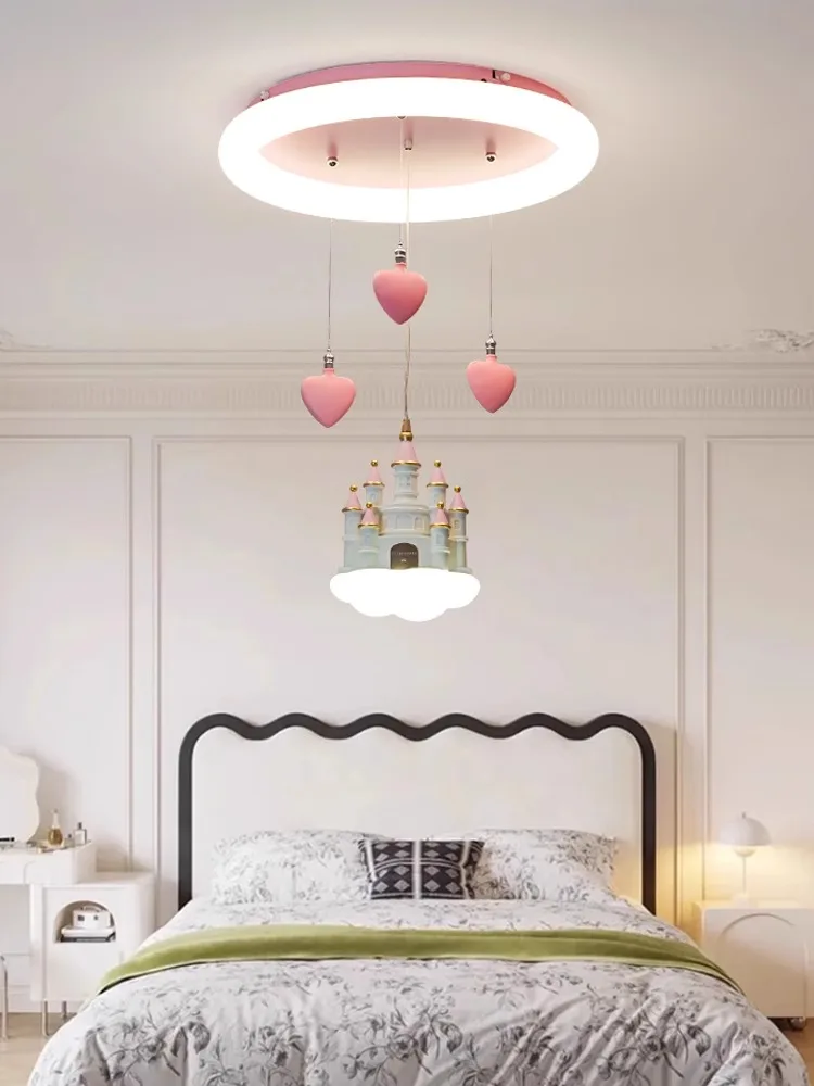 Children\'s Room Chandelier Girl Bedroom Light Creative Cartoon Pink Girl Heart Castle Love Light Girl Princess Room Light