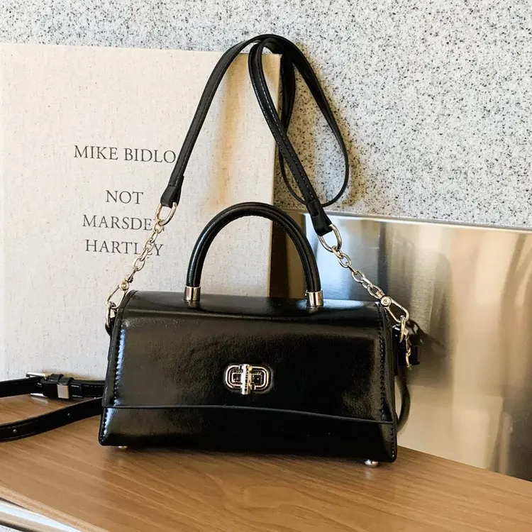 

Роскошная многофункциональная дизайнерская сумка для подгузников, модная женская сумка-тоут с большой вместимостью, элегантная сумка через плечо для любого случая