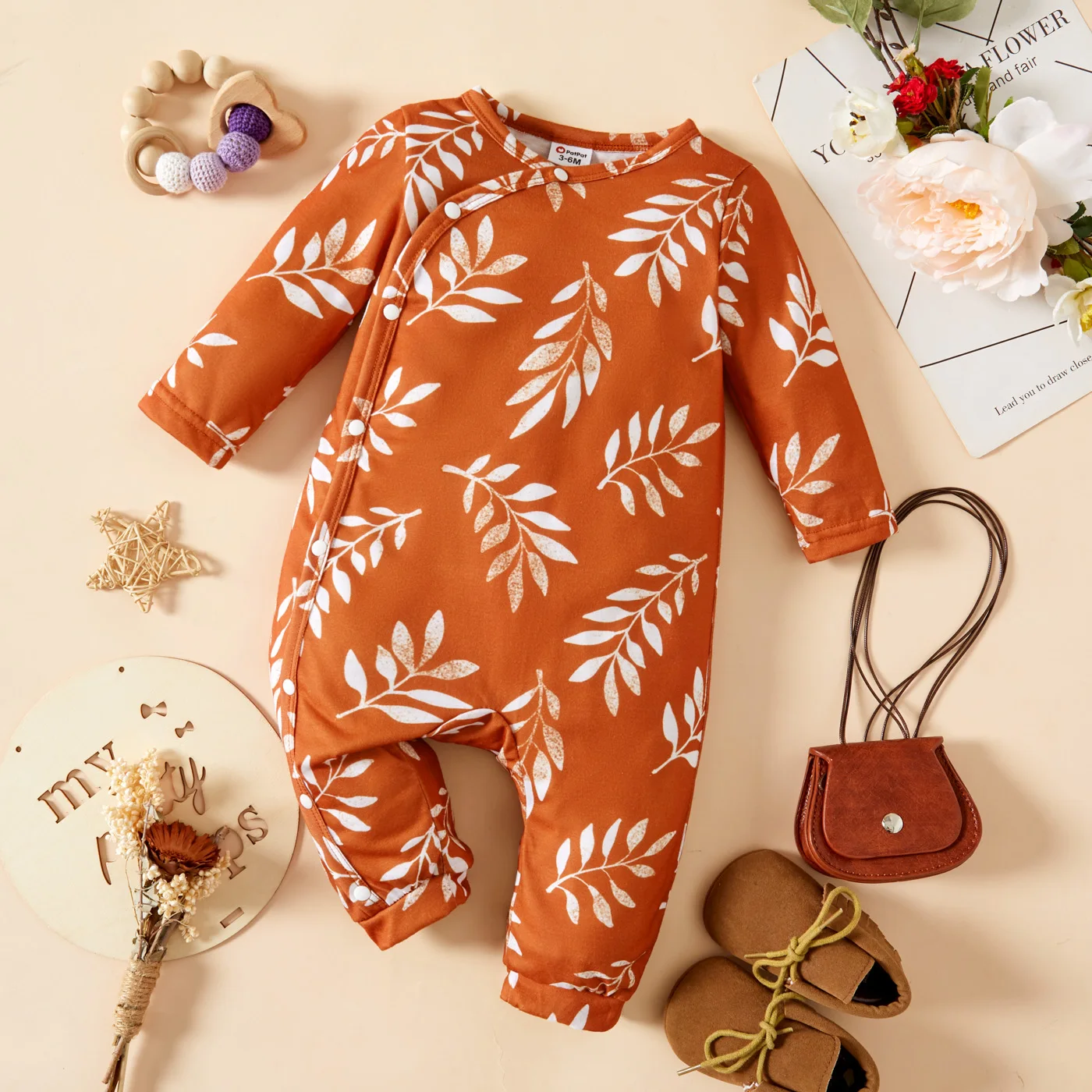

PatPat Baby Girl Leaves Print White/Brown Long-sleeve Jumpsuit