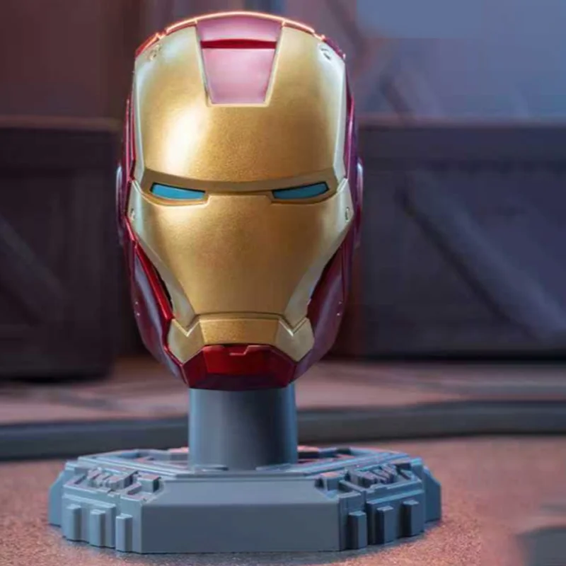 Iron Man boîte aveugle jouet tête Sculpture assemblage série Figurines modèles Anime périphérique décorations de bureau