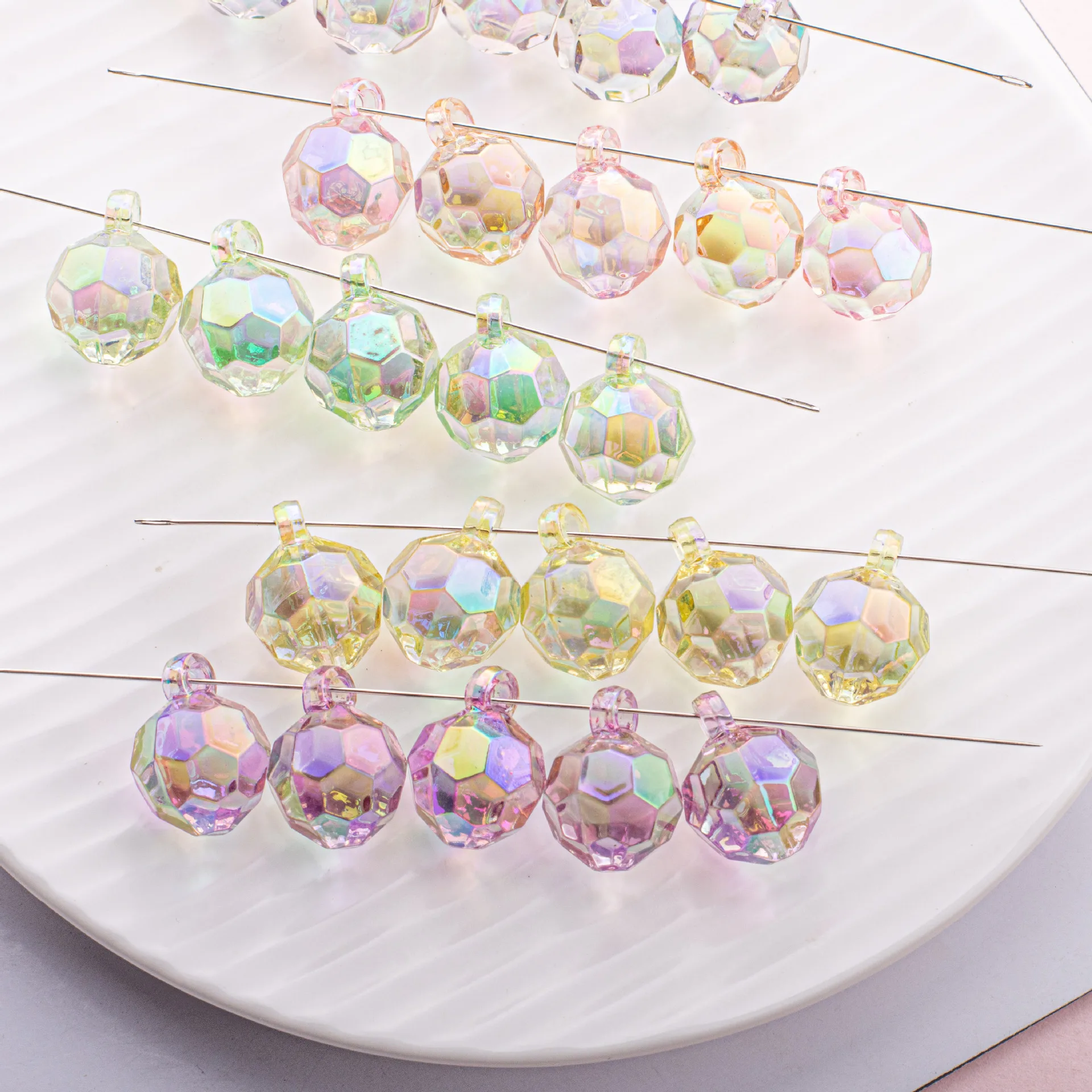 

Wholesale 100pcs 20*15mm AB Transparent Colors Faceted Round Ball Charms Fit Fashion Earring Necklace Bracelet Beading Pendants