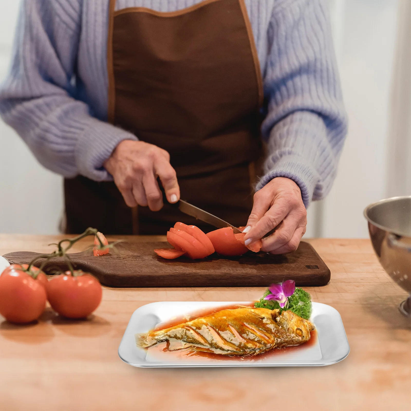 

Stainless Steel Anti-Scald Food Serving Tray Simple Design Moisture Proof Crack Resistant Easy Clean Metal Serving Tray For Home