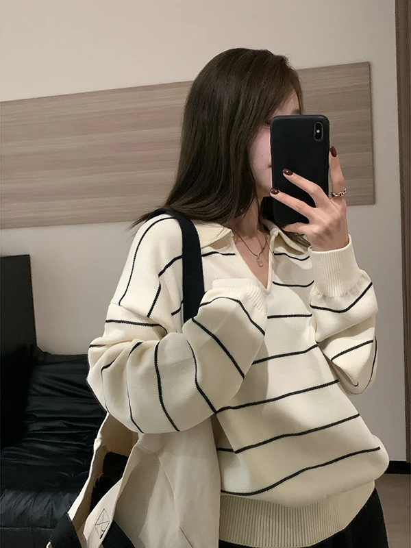 

Loose Fit V-Ne Collar Striped Knit Sweater Korean Sle Women's Autumn New Arrival Casual Loose Turn-down Collar Knitt...