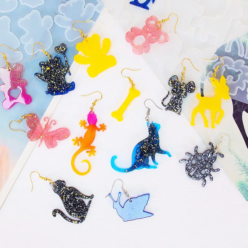 Cat Violent Bear Puppy Insect Pendant Tag Mould Halloween Diy Crystal Drip Animal Series Earrings Silicone Mold