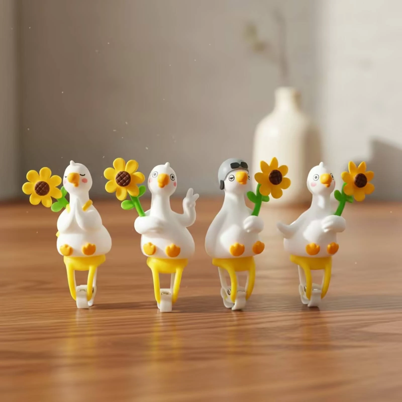 4 Pieces Bike Handlebar Duck Yellow Handlebar Duck Whimsical Easy Installation for Children, Push-Along Toys