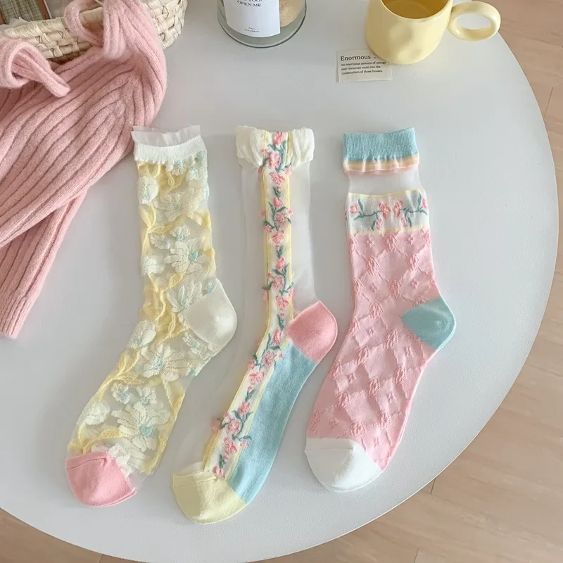 

Floral Crystal Silk Socks Women Embroidery Transparent Elastic Long Socks Sweet Girls Lolita Kawaii Cute Socks Summer Ultra-thin